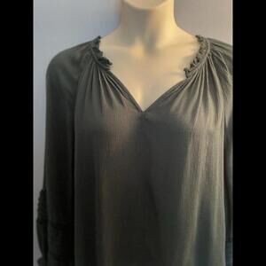 KNOX ROSE Sz XXL Green Peasant Top Ruffle V-Neckline Long Sleeve